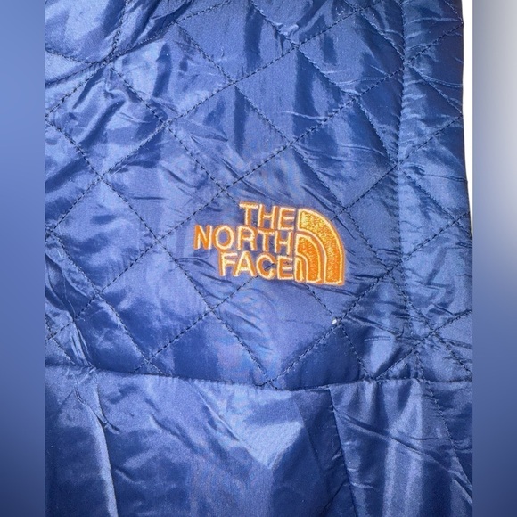 Navy North Face Puffer Vest - Picture 2 of 5